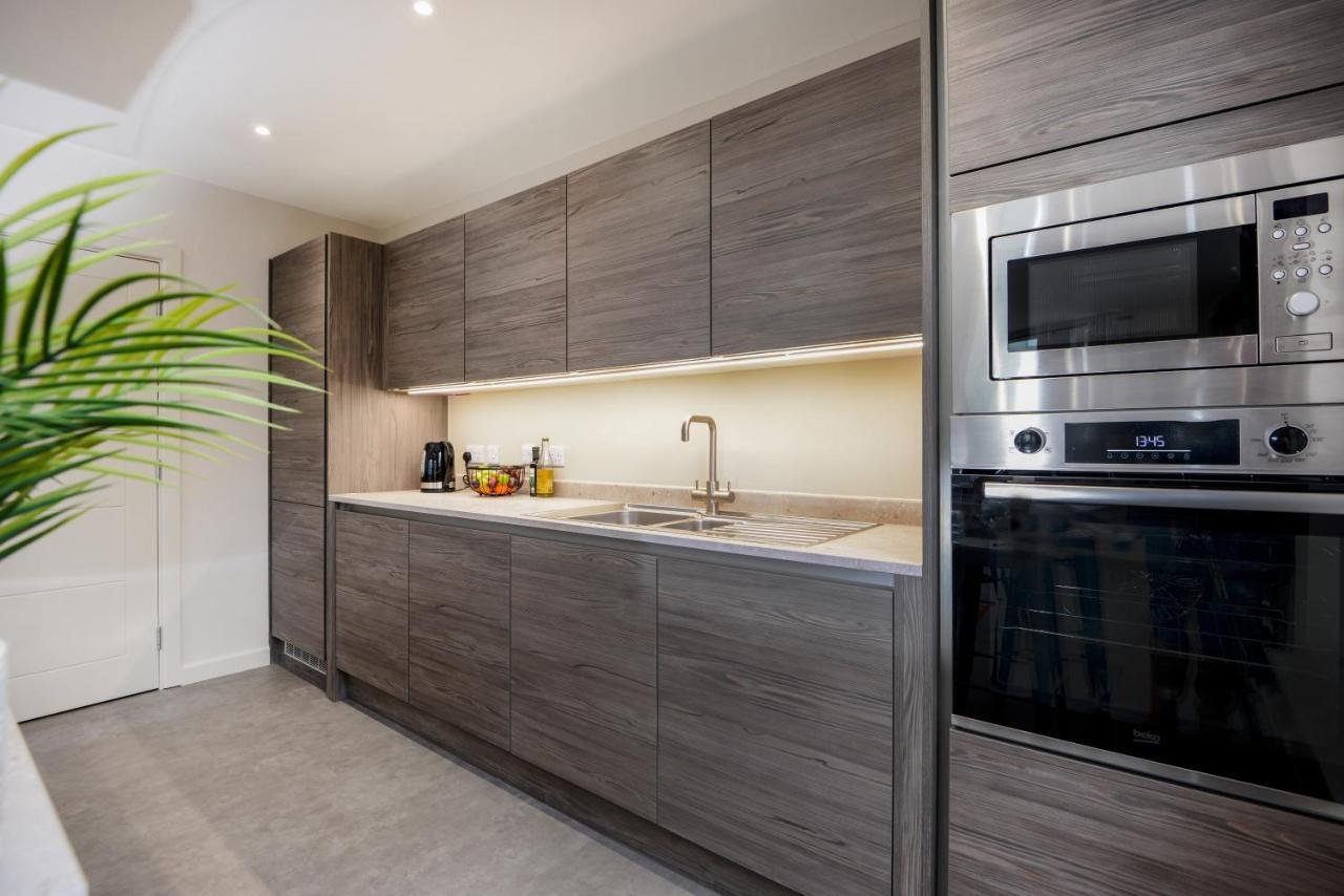 Apartment Three - Free Private Car Park - Sleeps 6 - 3 Shower Rooms - By Ocean City Retreats Plymouth Exteriör bild