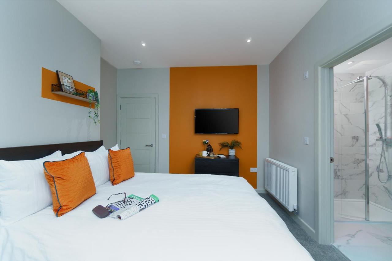 Apartment Three - Free Private Car Park - Sleeps 6 - 3 Shower Rooms - By Ocean City Retreats Plymouth Exteriör bild