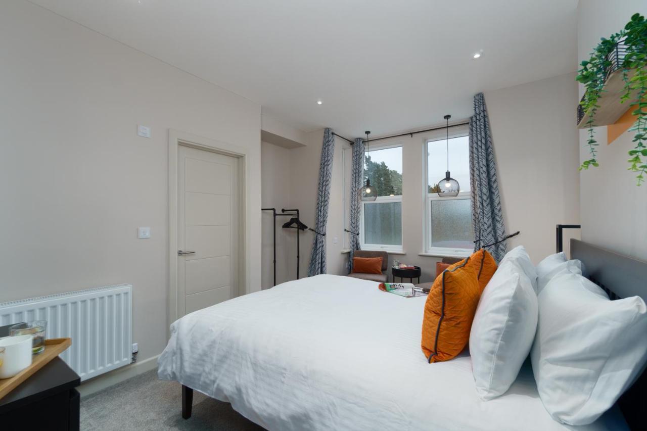 Apartment Three - Free Private Car Park - Sleeps 6 - 3 Shower Rooms - By Ocean City Retreats Plymouth Exteriör bild
